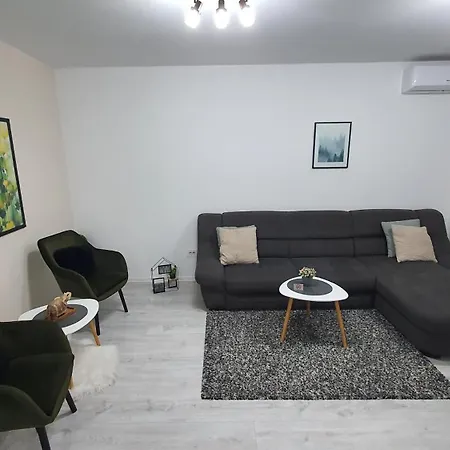 Appartement Coresi *